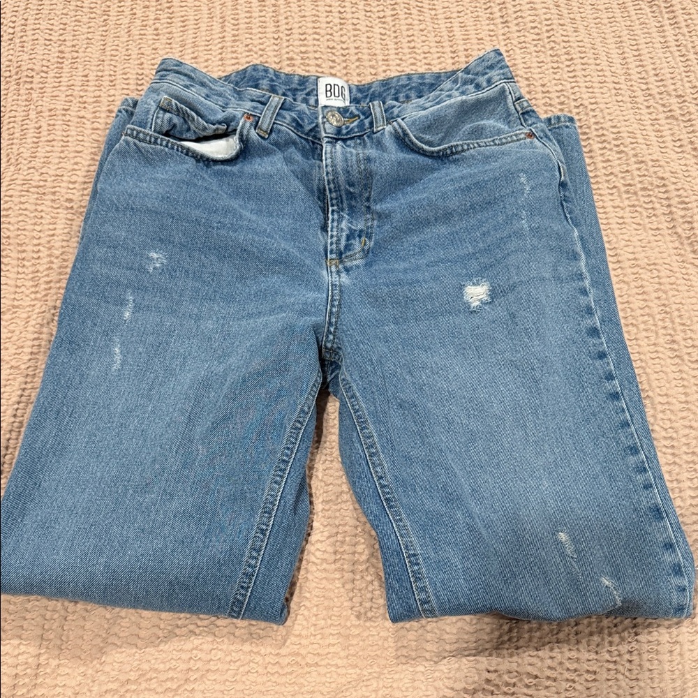BDG Light Blue Distressed High-Rise Straight Jeans MOM Jeans